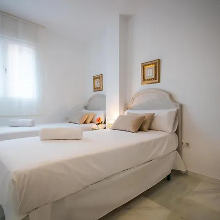Holidays2malaga Cuarteles Premium Aacc Appartement *