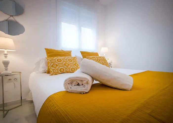 Holidays2malaga Cuarteles Premium Aacc Málaga