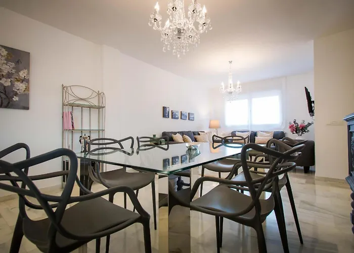 Holidays2malaga Cuarteles Premium Aacc *