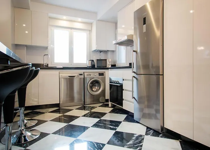 Holidays2malaga Cuarteles Premium Aacc Appartement *